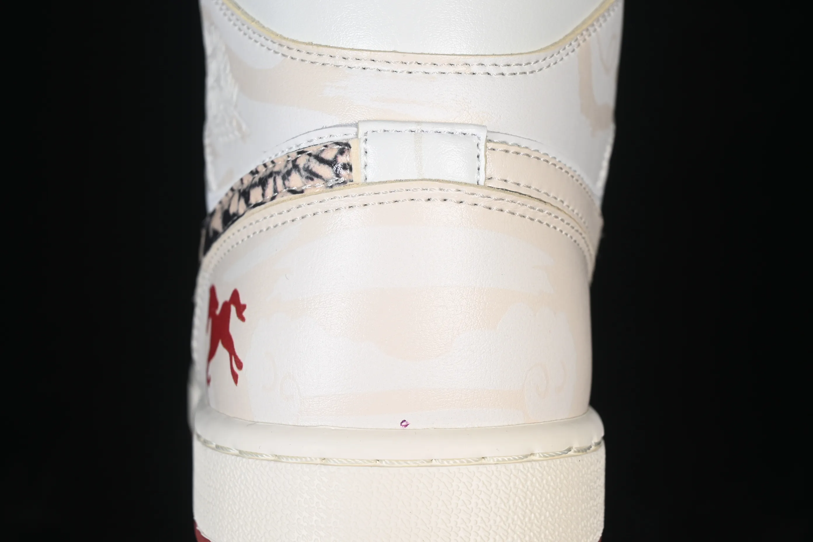 All Categories Air Jordan Jordan Series Basketball Shoes Air Jordan 1 Mid Air Jordan 1 Mid AJ1 Joe 1 Year of the Horse Limited Chinese Cultural Leisure Sneakers DQ8426-105